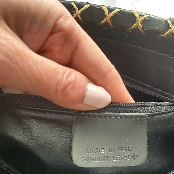 Italian Leather Handbag - Picture 7 of 15